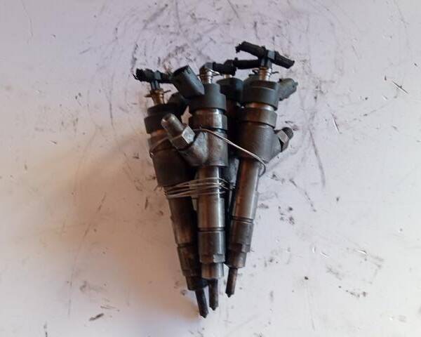 4 INIETTORI DAILY 2002 2.8 T.D. BOSCH 0445120002