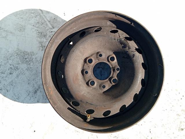 CERCHIO 13 FIAT 600 2005