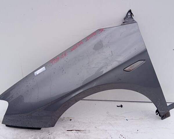 PARAFANGO ANT. SX LANCIA DELTA 2010