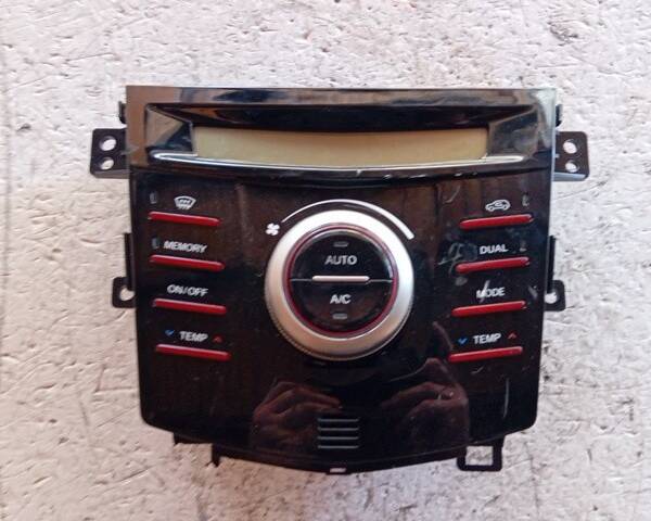 COMANDI CLIMA PER SSANGYONG Tivoli Serie 6872035000 (15>)