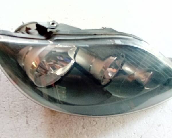 FARO ANTERIORE DESTRO PER VOLKSWAGEN Golf 5 Plus 1EE24701306 (04>13)