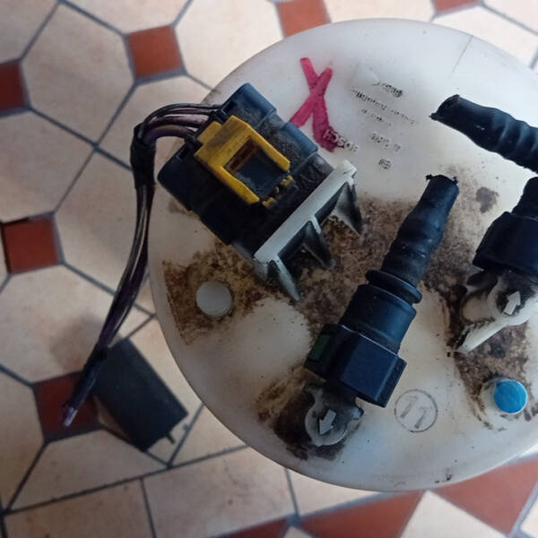 POMPA CARBURANTE PER LANCIA Musa 1° Serie 0580303084 diesel 1248 (04>07)