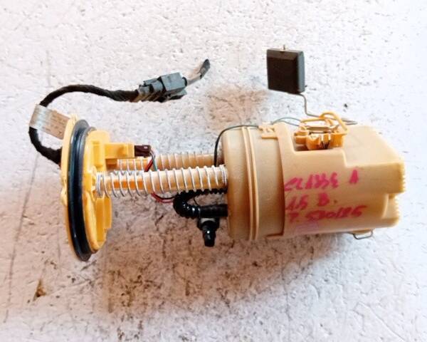 POMPA CARBURANTE PER MERCEDES Classe B W245 1° Serie A1694700494 266920 benzin