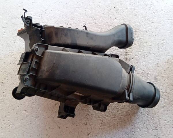 BOX SCATOLA FILTRO ARIA PER MERCEDES Classe A Serie (W176) A2700900601 270910 b