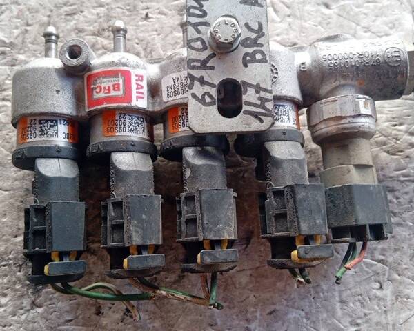 KIT INIETTORI PER ALFA ROMEO 147 Serie (937_) 67R010185 benzina 1598 (05>10)