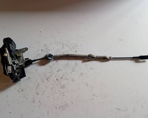 SERRATURA ANTERIORE SINISTRA PER VOLVO V40 Serie 31440389 (12>15)