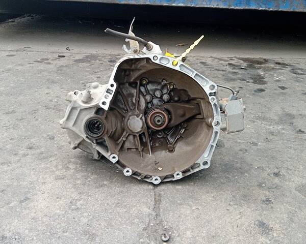 CAMBIO MANUALE COMPLETO PER TOYOTA Yaris Serie 1SZ FE benzina 998 (99>03)