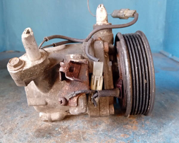 COMPRESSORE A/C PER PEUGEOT 107 1° Serie benzina 998 (05>)