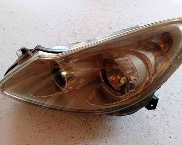 FARO ANTERIORE SINISTRO PER OPEL Corsa D 5P 1° Serie 89313290 (06>)