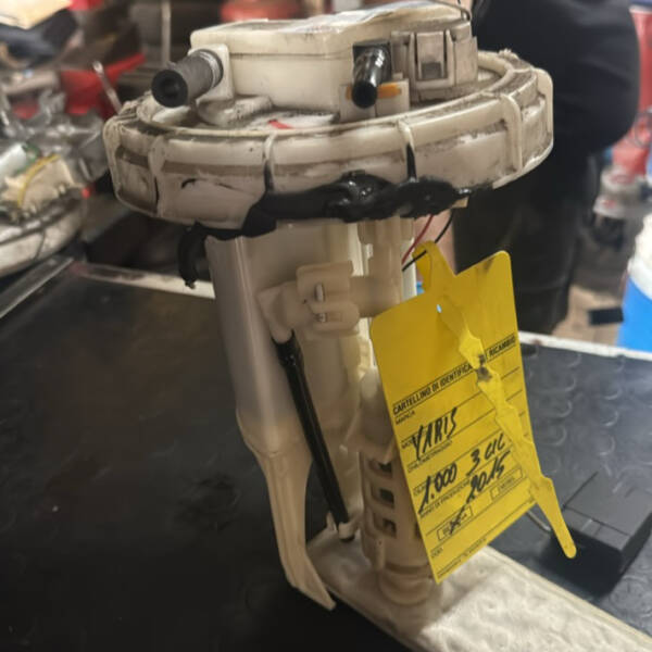 POMPA CARBURANTE PER TOYOTA Yaris Serie benzina 998 (14>16)