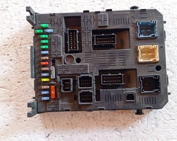 BODY COMPUTER PER PEUGEOT 3008 Serie 966689568002 (09>16)