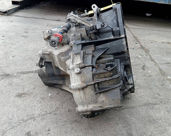 CAMBIO MANUALE COMPLETO PER NISSAN Qashqai 1° Serie M9R diesel 1995 (06>09)