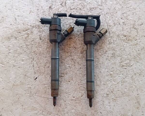 INIETTORI PER HYUNDAI i30 Serie 0445110256 diesel 1591 (07>11)