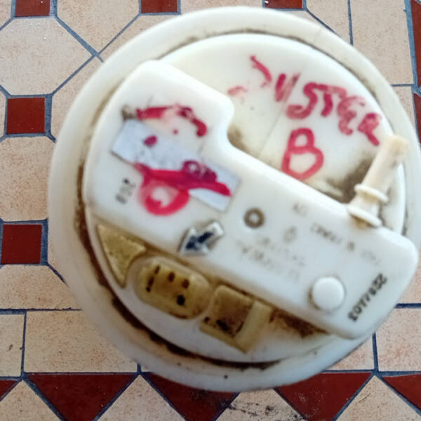 POMPA CARBURANTE PER DACIA Duster 1° Serie benzina 1598 (10>)