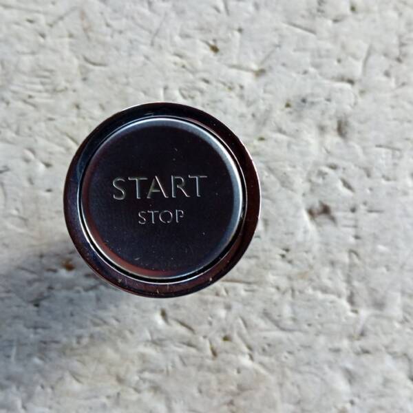 PULSANTE START E STOP PER PEUGEOT 308 SW 980400748001 (15>17)