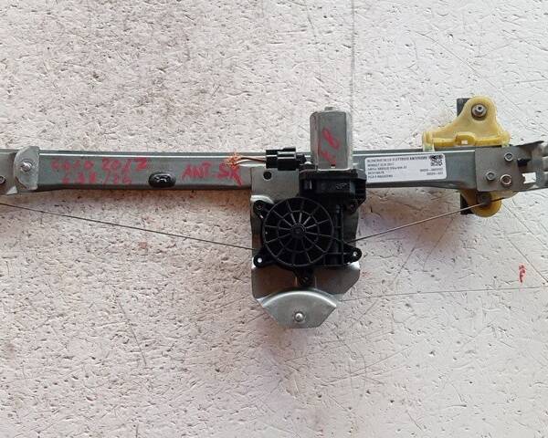 ALZACRISTALLO ELETTRICO ANT. SX PER RENAULT Clio Serie IV 807213867R (12>19)