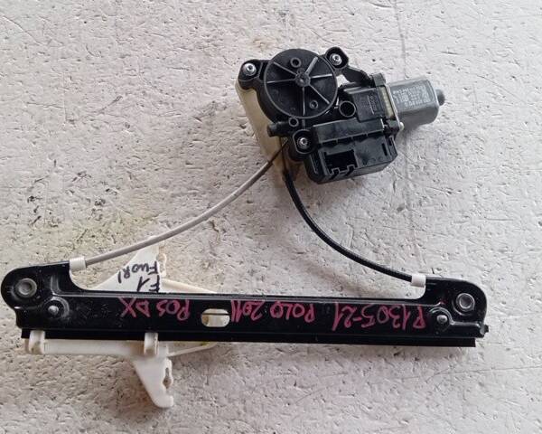 ALZACRISTALLO ELETTRICO POST. DX PER VOLKSWAGEN Polo 5° Serie 6R0959812G (09>1