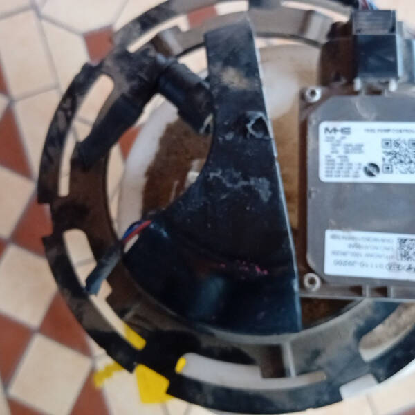 POMPA CARBURANTE PER HYUNDAI Kona Serie benzina 998 (17>)