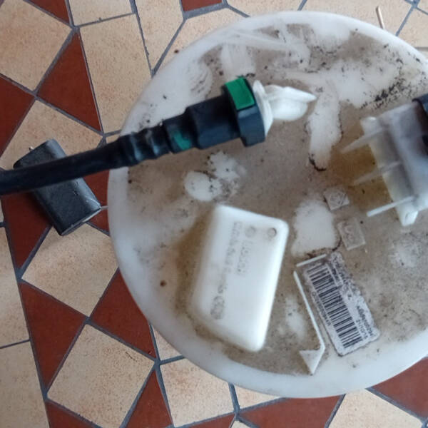 POMPA CARBURANTE PER RENAULT Twingo III serie benzina 999 (14>)