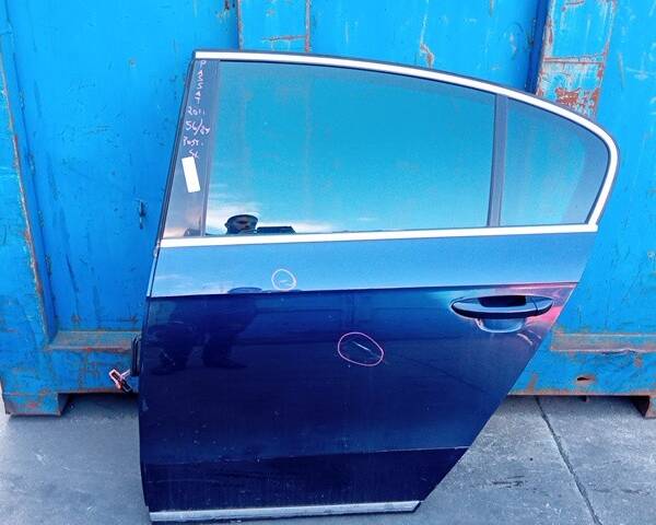 PORTIERA POSTERIORE SINISTRA PER VOLKSWAGEN Passat Berlina 5° Serie CFG (10>15)
