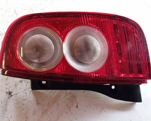STOP FANALE POSTERIORE DESTRO PER NISSAN Micra 5° Serie CR12 (05>07)