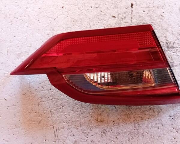 STOP POSTERIORE SINISTRO INTEGRATO NEL PORTELLO PER FORD Fiesta 7° Serie H1BB1