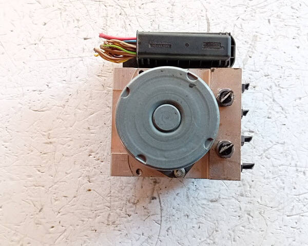 CENTRALINA ABS PER BMW X3 1° Serie 0265236012 N47D20A diesel 1995 (04>10)