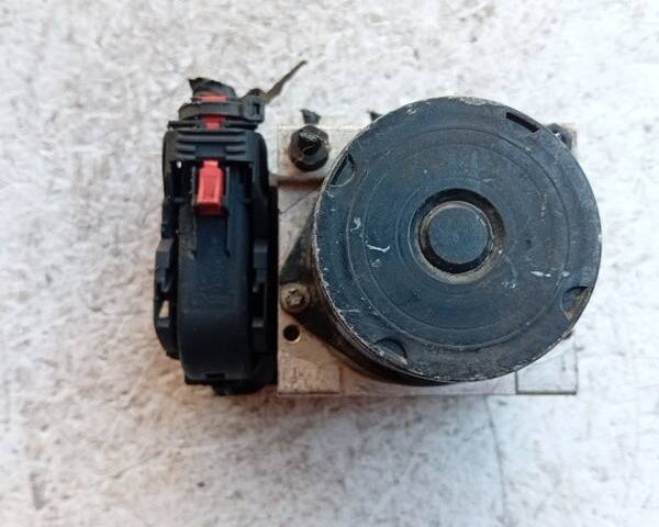 CENTRALINA ABS VOLKSWAGEN Polo 4° Serie 0265231426 benzina 1390 (01>09)