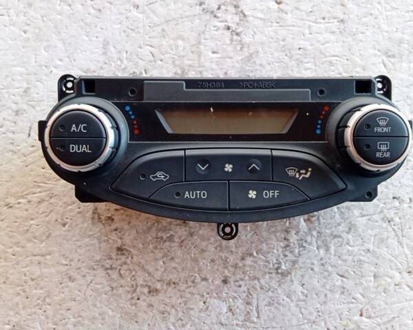 COMANDI CLIMA PER TOYOTA Yaris Serie 559000D800 (17>20)