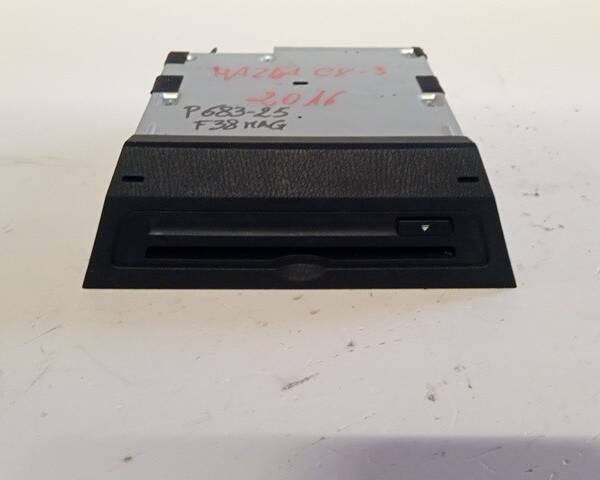 LETTORE CD PER MAZDA CX3 Serie DA6C669G0D (15>)