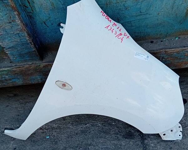 PARAFANGO ANTERIORE DESTRO PER NISSAN Micra 7° Serie F31013HNAA HR12 (10>16)