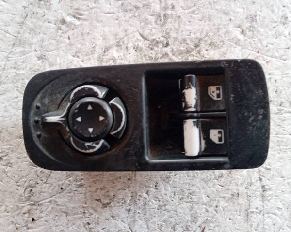 PULSANTIERA ANTERIORE SINISTRA PER ALFA ROMEO Mito Serie (955_) 30170304 (08>)