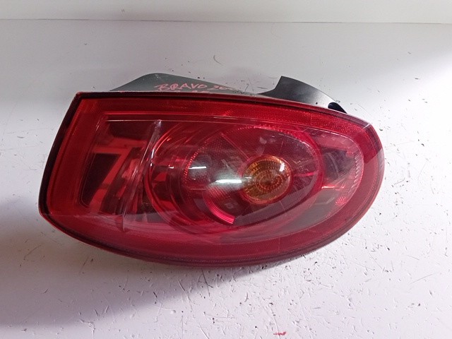 STOP FANALE POSTERIORE SINISTRO PER FIAT Bravo 2° Serie 198A2000 (07>10) - immagine 3