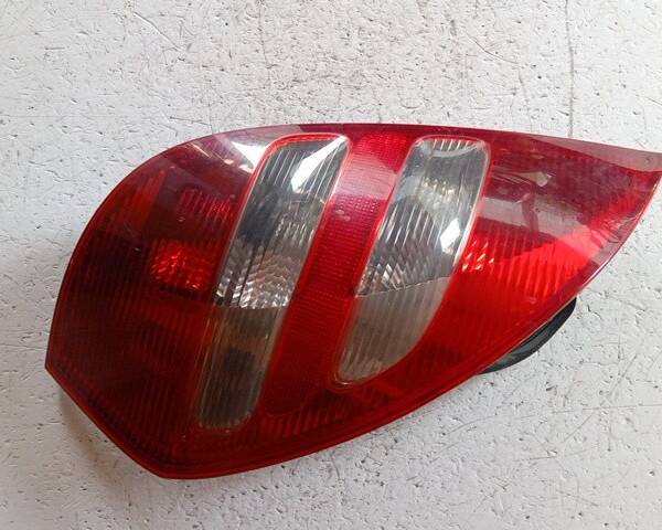 STOP FANALE POSTERIORE SINISTRO PER MERCEDES Classe A W169 3° Serie 640940 (04