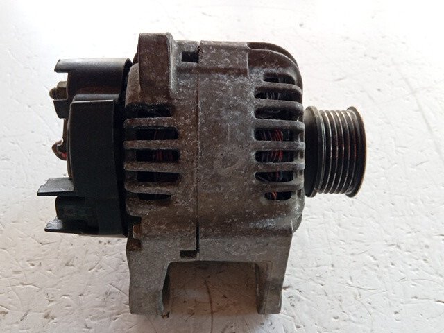 ALTERNATORE PER RENAULT Scenic Serie 8200588648 benzina 1598 (03>09)