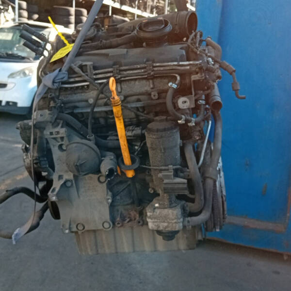 MOTORE COMPLETO PER VOLKSWAGEN Touran 1° Serie BXF diesel 1896 (03>07)