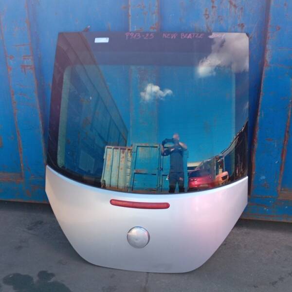 PORTELLONE POSTERIORE COMPLETO PER VOLKSWAGEN New Beetle 1° Serie AYD (98>10)