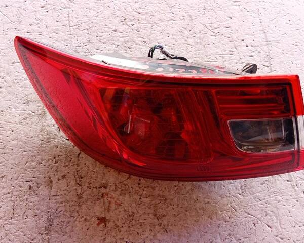 STOP FANALE POSTERIORE SINISTRO PER RENAULT Clio Serie IV 7701039014 K9KC6 (12>