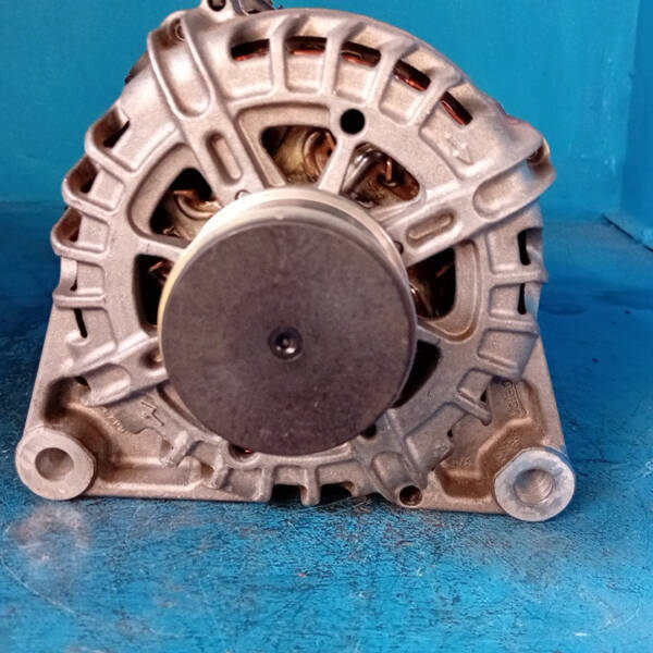 ALTERNATORE PER OPEL Corsa F Serie HM05 benzina 1199 (19>)