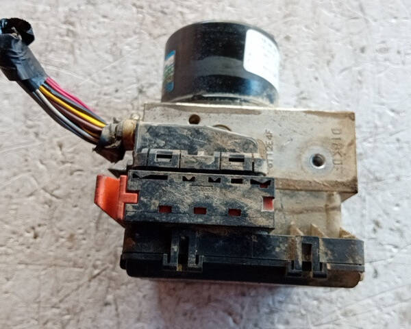 CENTRALINA ABS PER HYUNDAI Santa Fe 1° Serie BH60101110 D4EA diesel 1991 (01>0