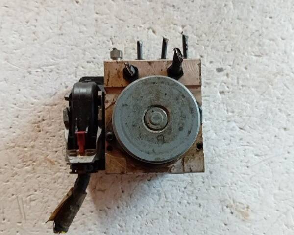 CENTRALINA ABS PER HYUNDAI i20 1° Serie 589101J220 benzina 1248 (08>14)