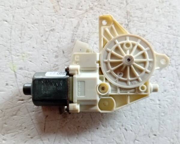 MOTORINO ALZAVETRO ANTERIORE SINISTRO PER MERCEDES Classe B W246 2° Serie A246