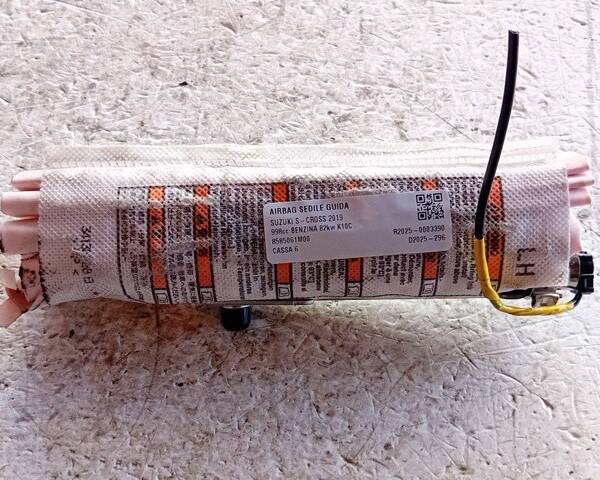 AIRBAG SEDILE SINISTRO PER SUZUKI S-CROSS Serie 8585061M00 (13>)