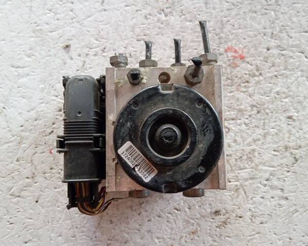 CENTRALINA ABS PER FORD Fiesta 6° Serie 06210213174 benzina 1242 (08>17)