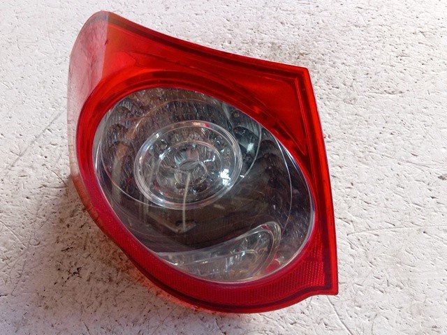 STOP FANALE POSTERIORE SINISTRO PER VOLKSWAGEN Passat Variant 4° Serie (05>10) - immagine 4
