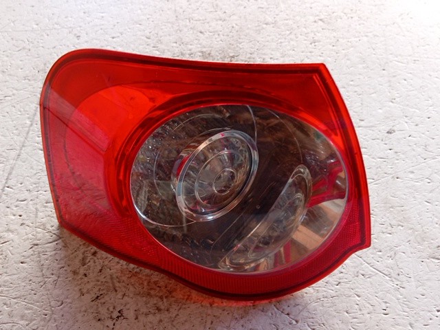STOP FANALE POSTERIORE SINISTRO PER VOLKSWAGEN Passat Variant 4° Serie (05>10)