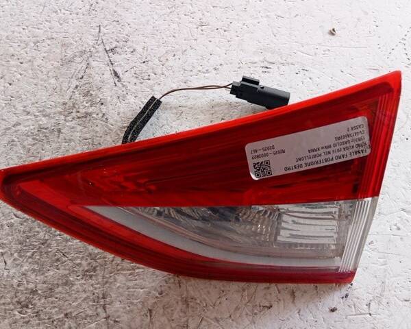 STOP POSTERIORE DESTRO INTEGRATO NEL PORTELLO PER FORD Kuga Serie CV4413A602AG