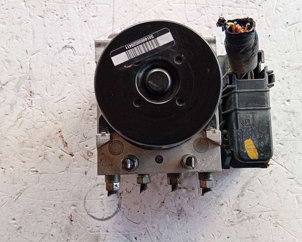 CENTRALINA ABS PER MAZDA 3 Berlina Serie 06210220714 Y6 diesel 1560 (09>13)