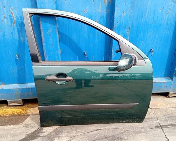 PORTIERA ANTERIORE DESTRA FORD Focus Berlina 3° Serie C9DB (04>08)